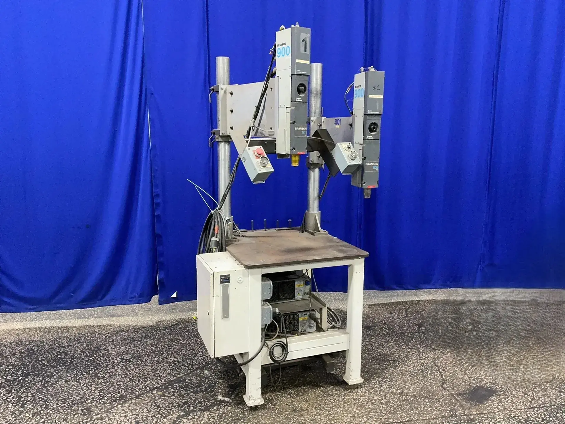 Used BRANSON _UNKNOWN_ Misc Plastics Equipment Ohio US | HGR 24 #1296813