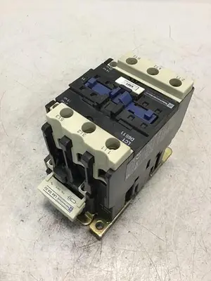 USED TELEMECANIQUE LC1D6511