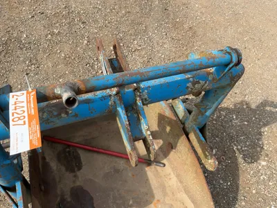 Used _UNKNOWN_ _UNKNOWN_ Earth Buckets Michigan US | Miedema Asset Management Group #1296350