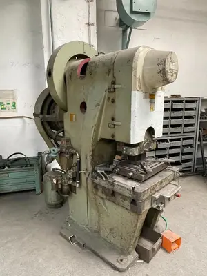 Used 1968 VÄSTERAS SWE RAL-75 AROS Gap Frame (OBS) Presses CZ | Amaron s.r.o. #1065216