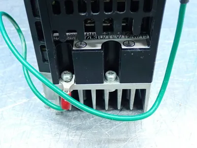 Used OMRON 3G3MX2A2004V1 Power Inverters | HGR 24 #747971