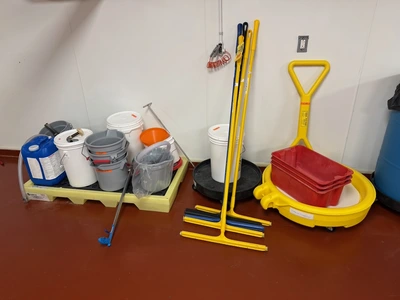 Used _UNKNOWN_ _UNKNOWN_ Misc Cleaning Rhode Island US | Federal Equipment Company #1347844