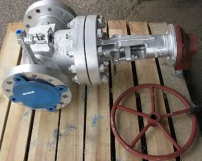 QTY. 1. BONNEY FORGE 6" 600 FLANGED RAISED FACE WC...