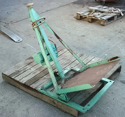 USED VAC U MAX TILT TABLE TILT TABLE