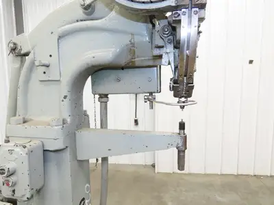 Chicago Rivet & Machine Riveter Self Feed 10" Throat 115V 1/8" Touch-O-Matic