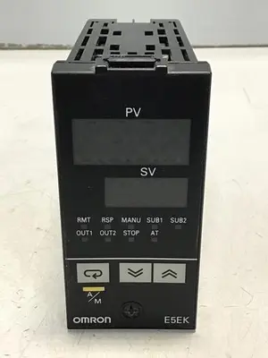 USED OMRON E5EK-AA2-500