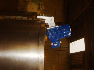 R&B Clamp/Flange Mount Stirrer 2.2 kW Flp
