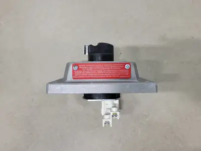 USED CROUSE-HINDS DSD925SA