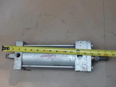 USED MILWAUKEE 141-62-21-7