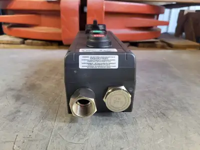 NEW CROUSE-HINDS GHG434