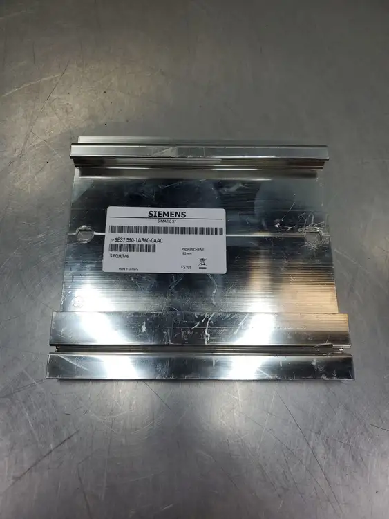 Used Siemens 6ES7590-1AB60-0AA0 SIMATIC S7 PLC RACK, 6¼" PLC Chassis South Carolina US | Palmetto Automation #1160546