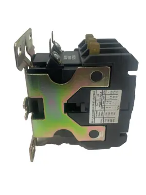NEW CUTLER HAMMER C25DND325A CONTACTOR 3 POLE 104/120V 50/60HZ