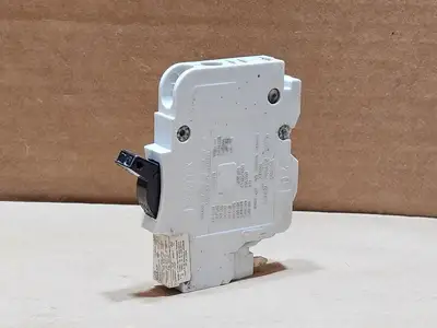Used FEDERAL PIONEER NC020 Switchgears British Columbia CA | Lenmark #1438538