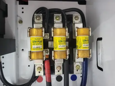 USED SQUARE D MODEL 6