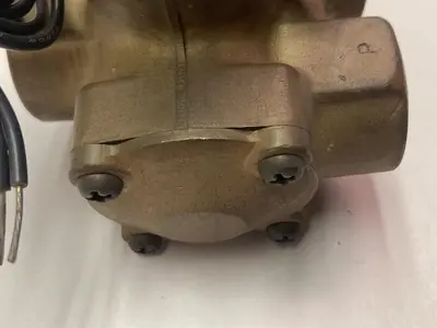 New | in-Stock SKINNER LP3LB5150 Solenoid Valves Ohio US | Surplus Asset Holdings #1241368