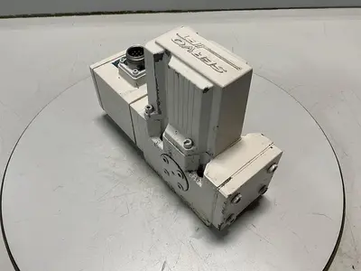 USED MOOG D661-5009