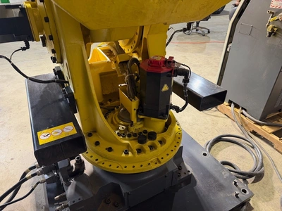 Used 2012 FANUC M-900IA/600 Robots Michigan US | K.B. Industries LLC #1305333