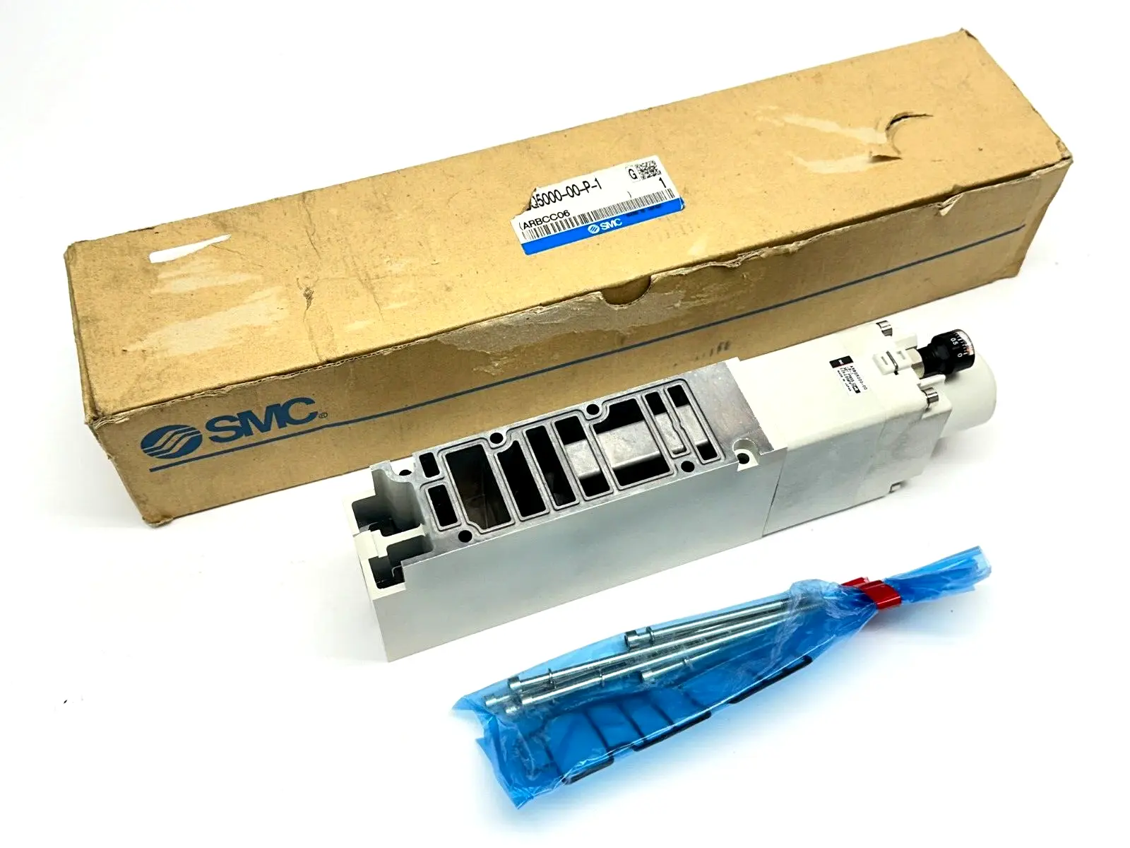 ARBQ5000-00-P-1 | SMC  Spacer Type Regulator - Used