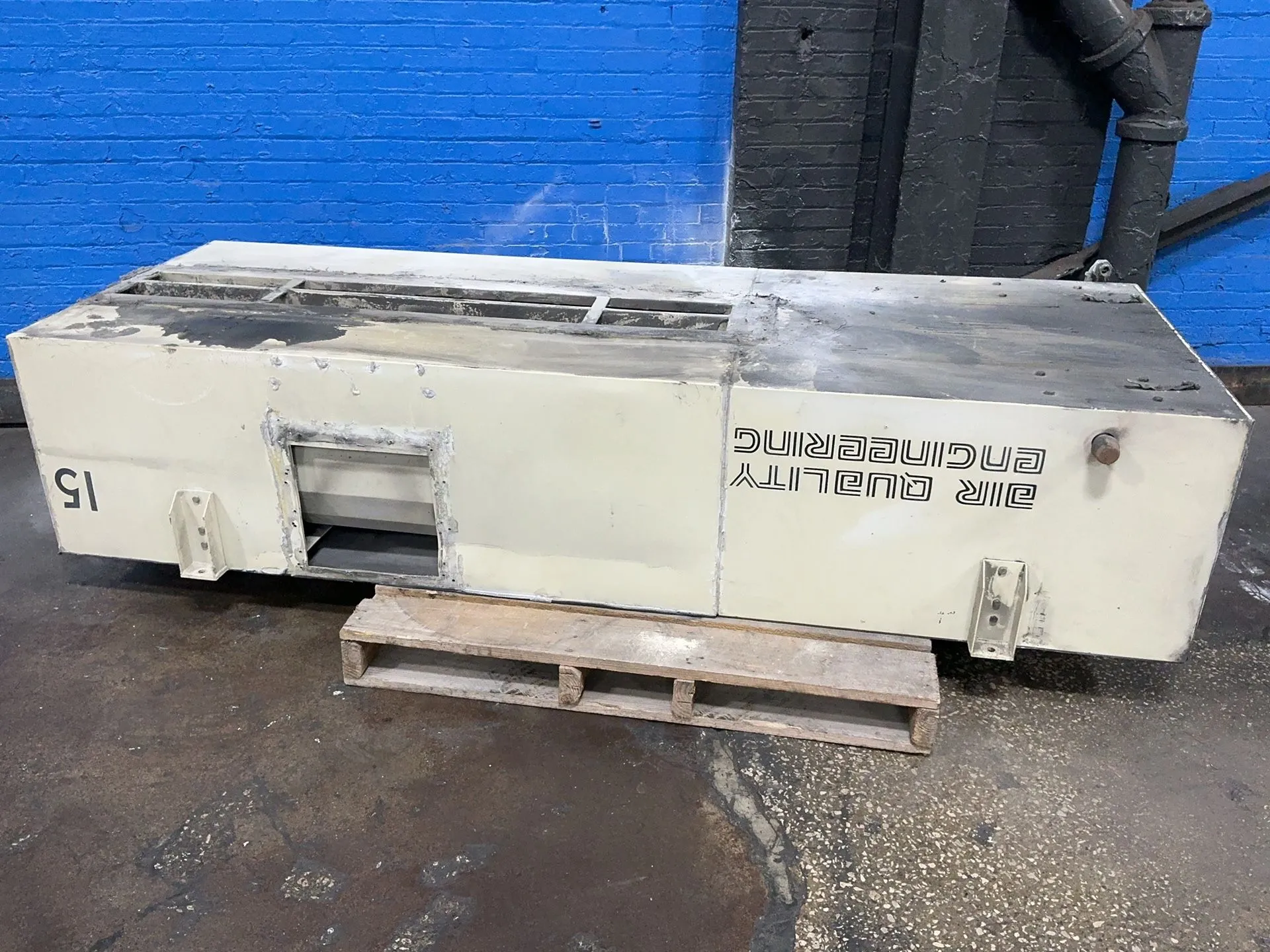 Used AIR QUALITY ENGINEERING INC. AQE 4000 Dust Collectors Ohio US | HGR 24 #1404803