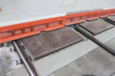 Used 2002 DURMA DHGM-3006 Power Squaring Shears (Inch) Georgia US | The Equipment Hub #476946