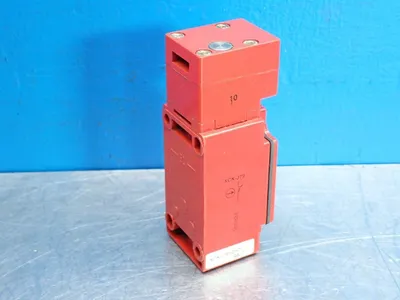 NEW TELEMECANIQUE XCKJ7910H7