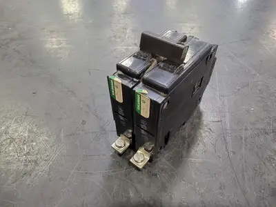 15 Amp, 2 Pole, 120/240 volts Circuit Breaker