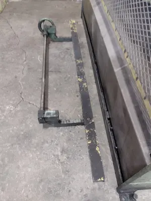 USED EDWARDS D400
