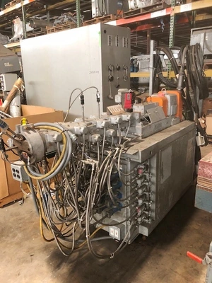 1981 WERNER & PFLEIDERER ZSK30 Extruders, twin screw | Mark One Machinery (1)