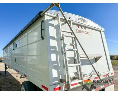 Used DEMCO _UNKNOWN_ Grain Hopper Trailers Iowa US | Keast Enterprises #1360168