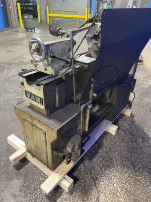 Used YANG IRON WORKS CO YAN550C Engine Lathes Ohio US | HGR 24 #1069957