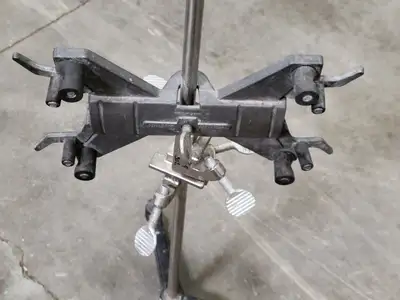 Laboratory Stand w/ Clamp Holder