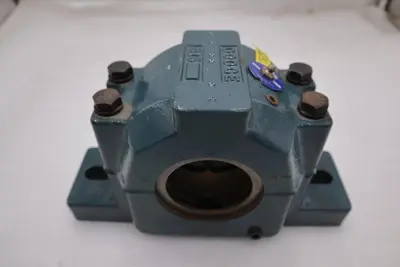 NEW Dodge 044003 Series 515 Pillow Block Bearing Housing STOCK H921A