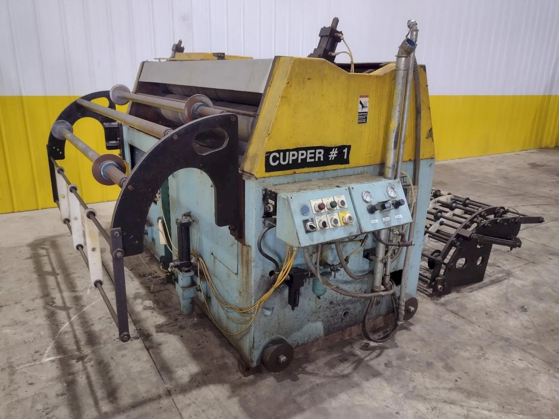 USED PERFECTO SWFESC62WIDTH .................. 64"