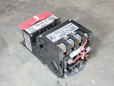 New | in-Stock SIEMENS 14ESF32AF Switchgears British Columbia CA | Lenmark #367229