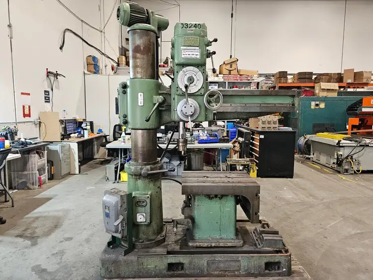 Used SUMMIT 3' X 8" Radial Drills British Columbia CA | Lenmark #1488848