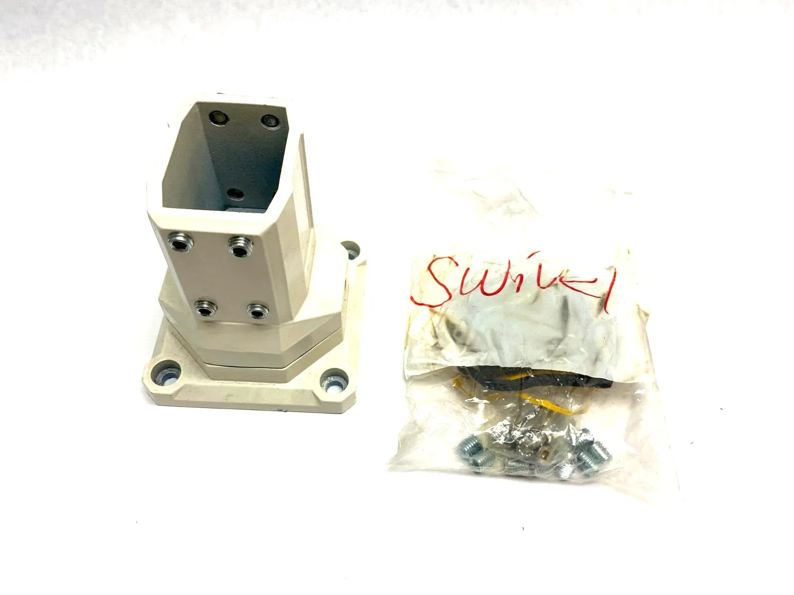 USED HOFFMAN NVENT COMPACT SERIES 2 ROTATIONAL BASE FITS 45X60MM