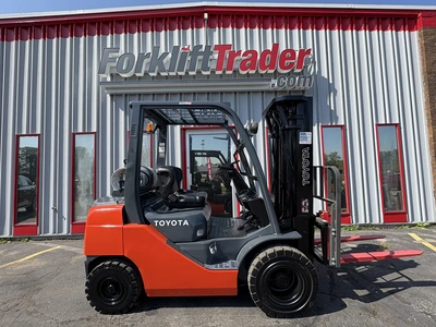USED 2009 TOYOTA 8FGU25