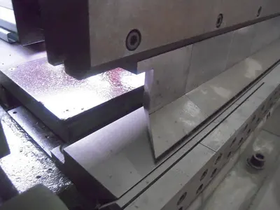 USED FAVRIN 4050 X 3 MM CNC