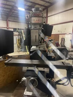 ALLIANT 10543V Vertical Mills | Rock Solid Tools (1)