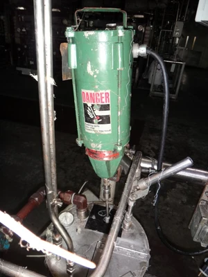 USED LIGHTNIN 390-0