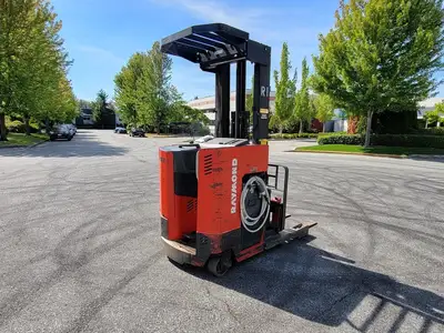 USED 2003 RAYMOND EASI R30TT