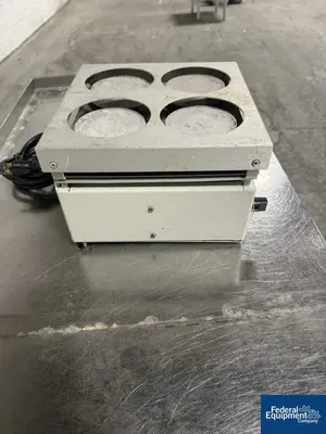 USED Cole-Parmer Cole-Parmer Magne 4 Mag Stir/Heater Plate