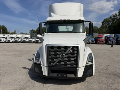 Used 2020 VOLVO VNL Conventional trucks Indiana US | Miedema Asset Management Group #1414643
