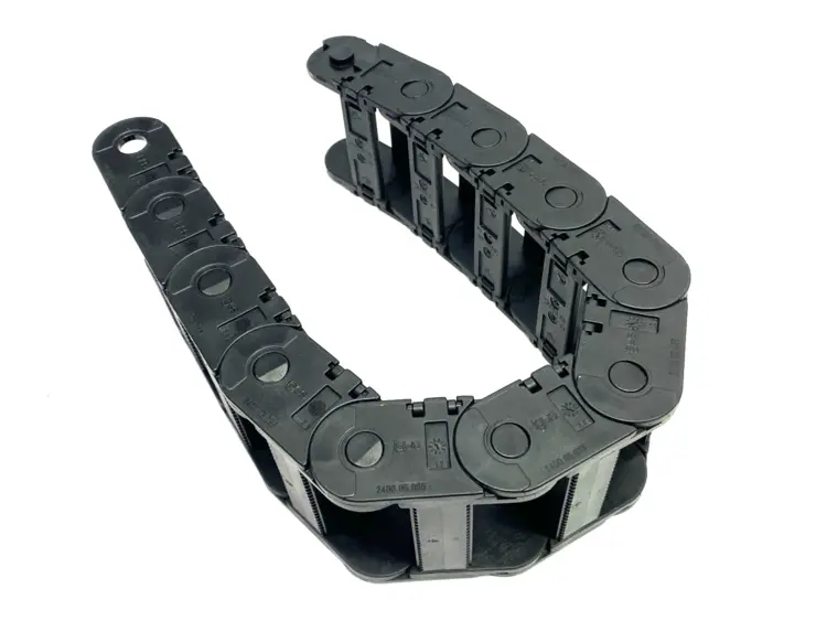 Used IGUS E-CHAIN CABLE CARRIER 11-LINKS 18" OVERALL LENGTH Cable & Wire Michigan US | Maverick Industrial Sales #1093090