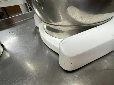 Used Cuisinart Cuisinart SM-55 5.5 Quart Electric Stand Mixer, White Chrome 120V - JD Planetary Mixers Illinois US | Falcon Restaurant Supply #1374973