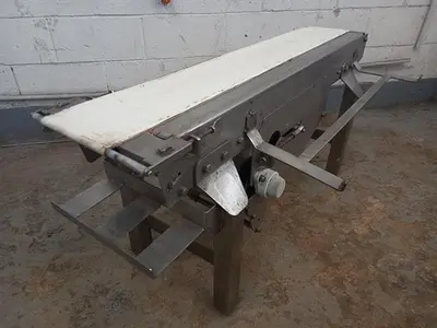 Stainless steel conveyor