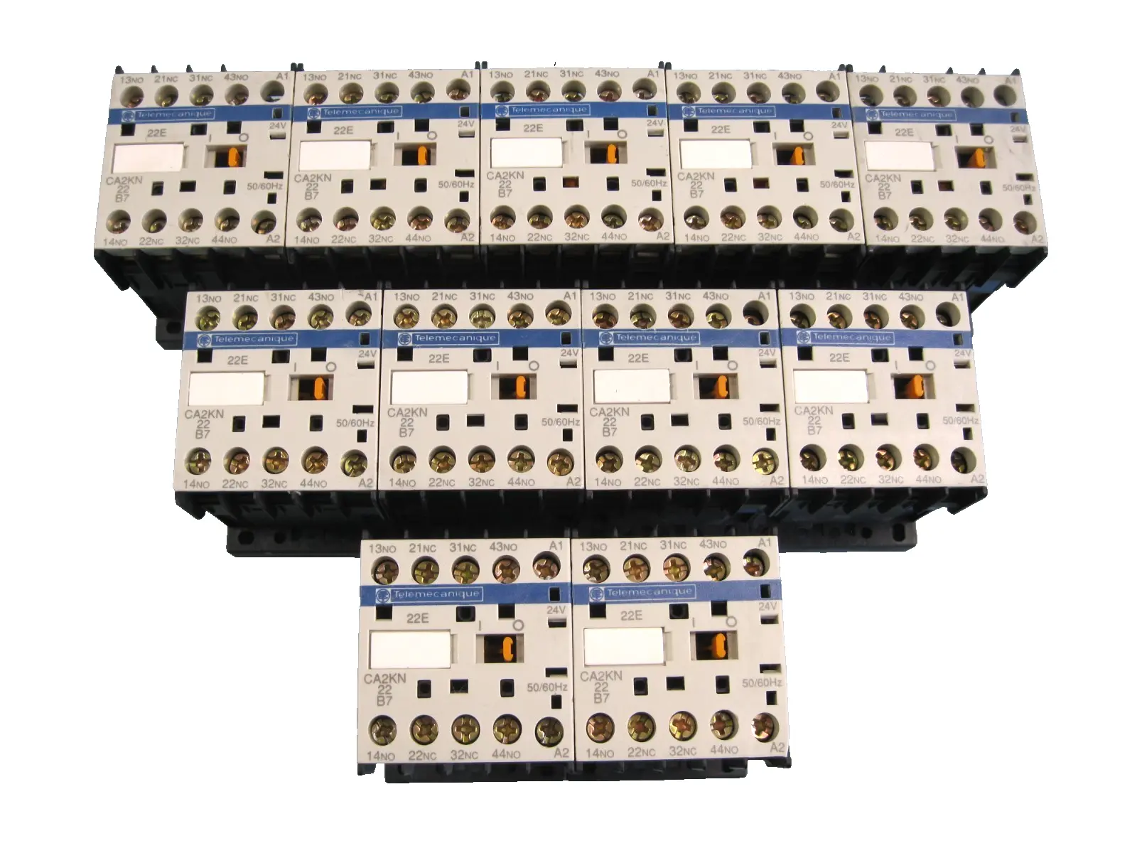 USED Telemecanique CA2KN22B7