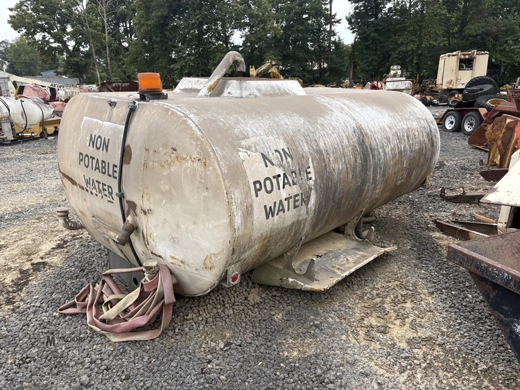 Used _UNKNOWN_ _UNKNOWN_ Water Tanks Tennessee US | Moore Equipment #1517334