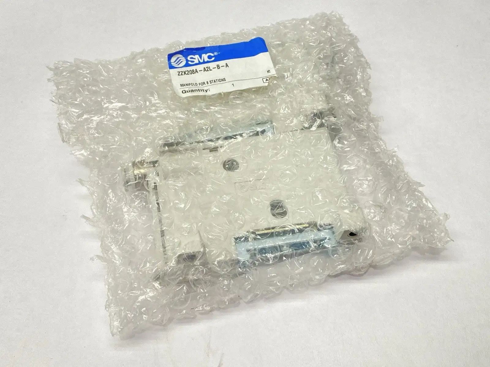 ZZK208A-A2L-B-A | SMC  Manifold Side Blocks For 8 Stations - New