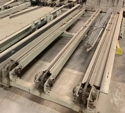 40 INCH WIDE x 15 FT LONG 3-CHAIN CONVEYOR